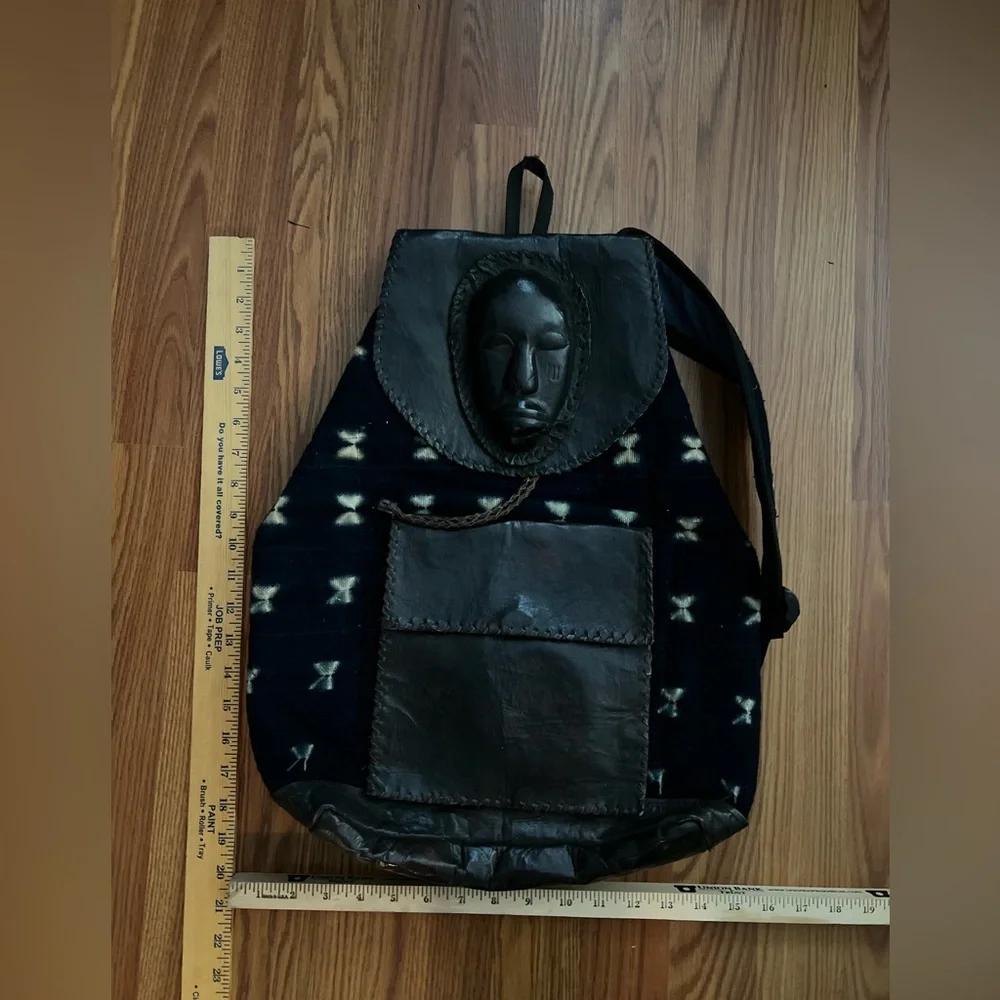 Backpack - Picture 7 of 7